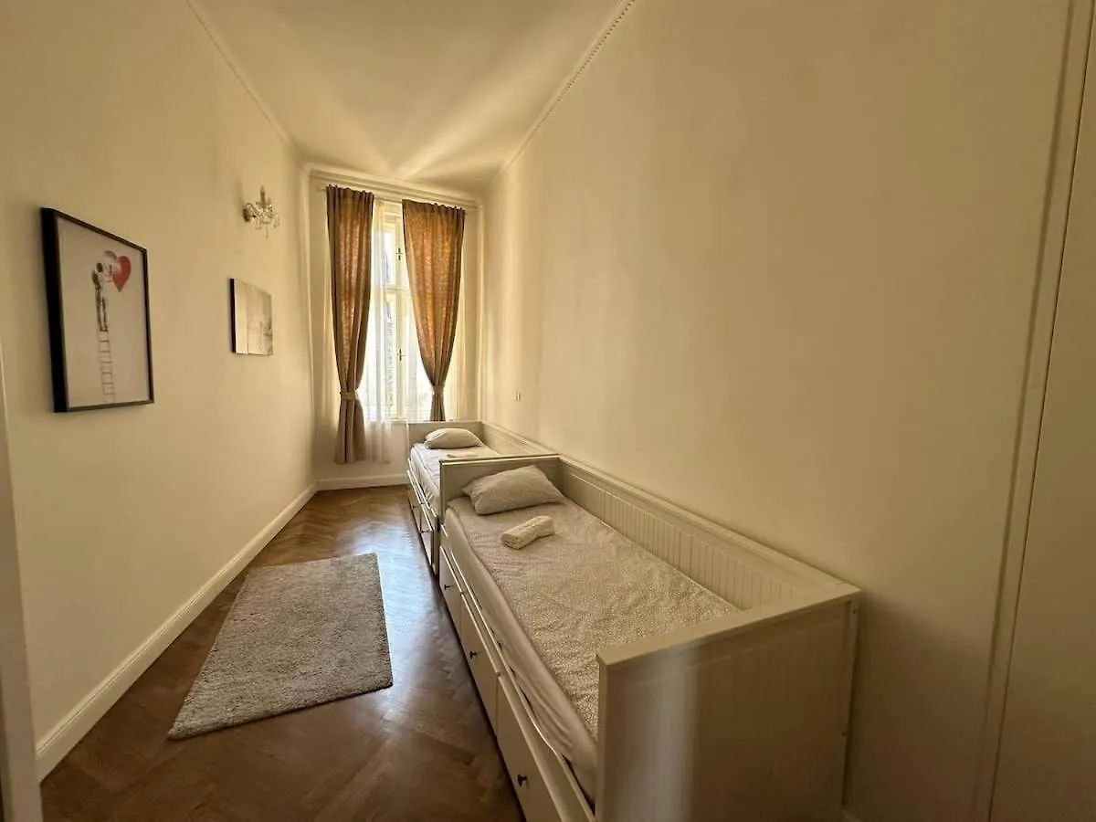 アパート Luxury Flat In Wenceslas Square プラハ